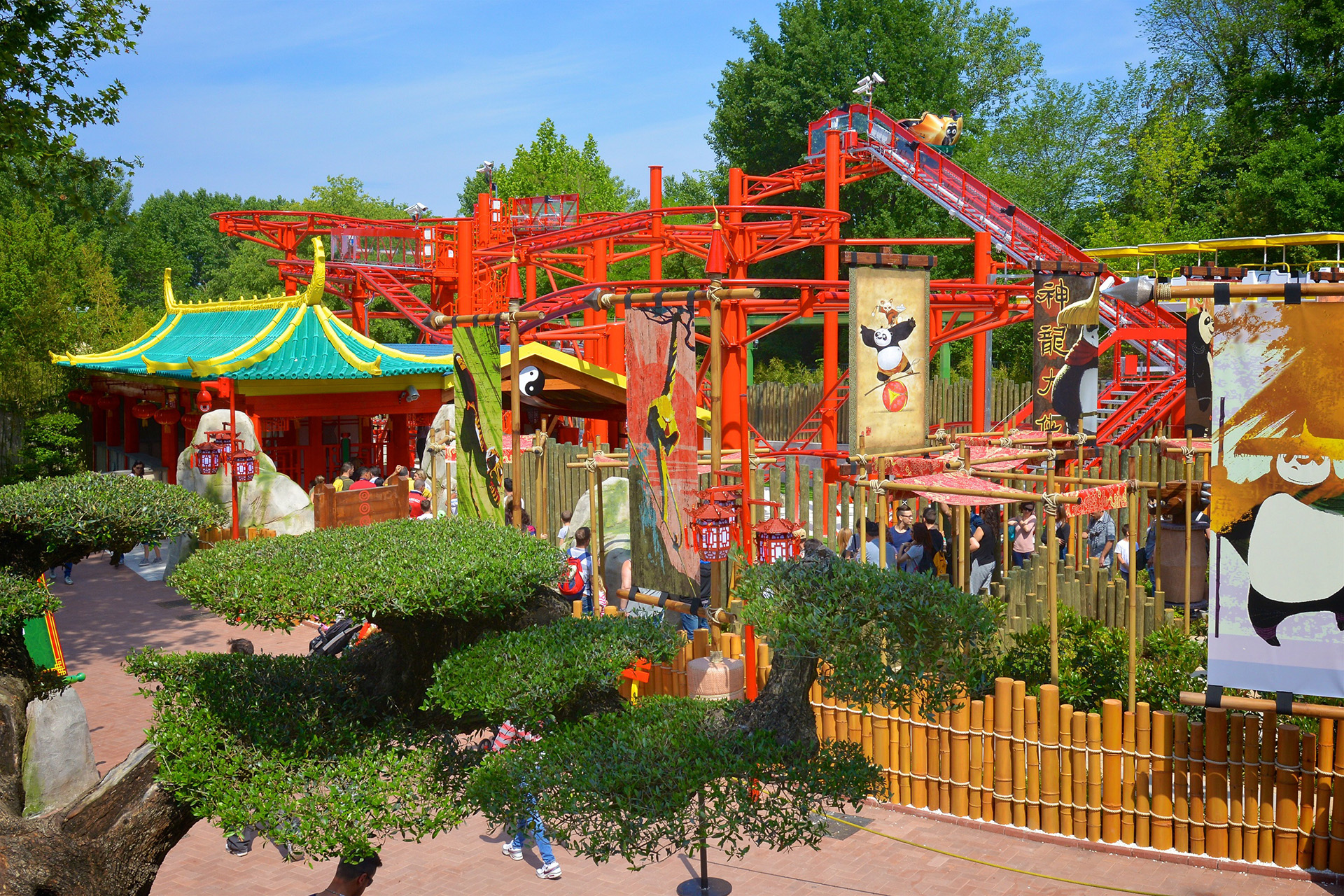 Gardaland Park - Kung Fu Panda Master - Roller Coaster