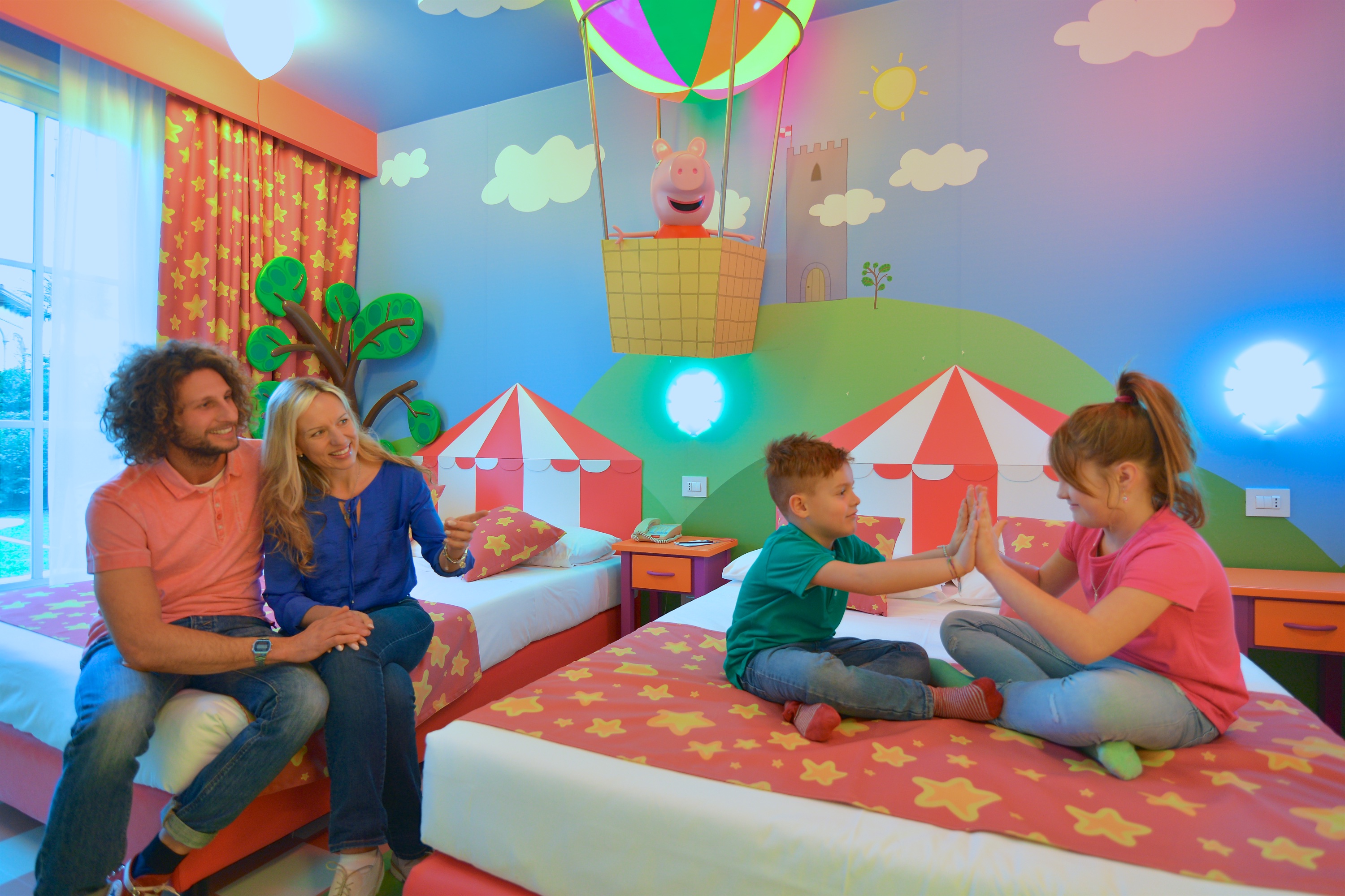 Gardaland Hotel - Peppa Pig Themed Room - Family