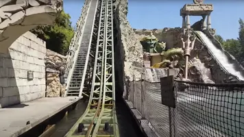 Gardaland Park - Fuga da Atlantide - Climb