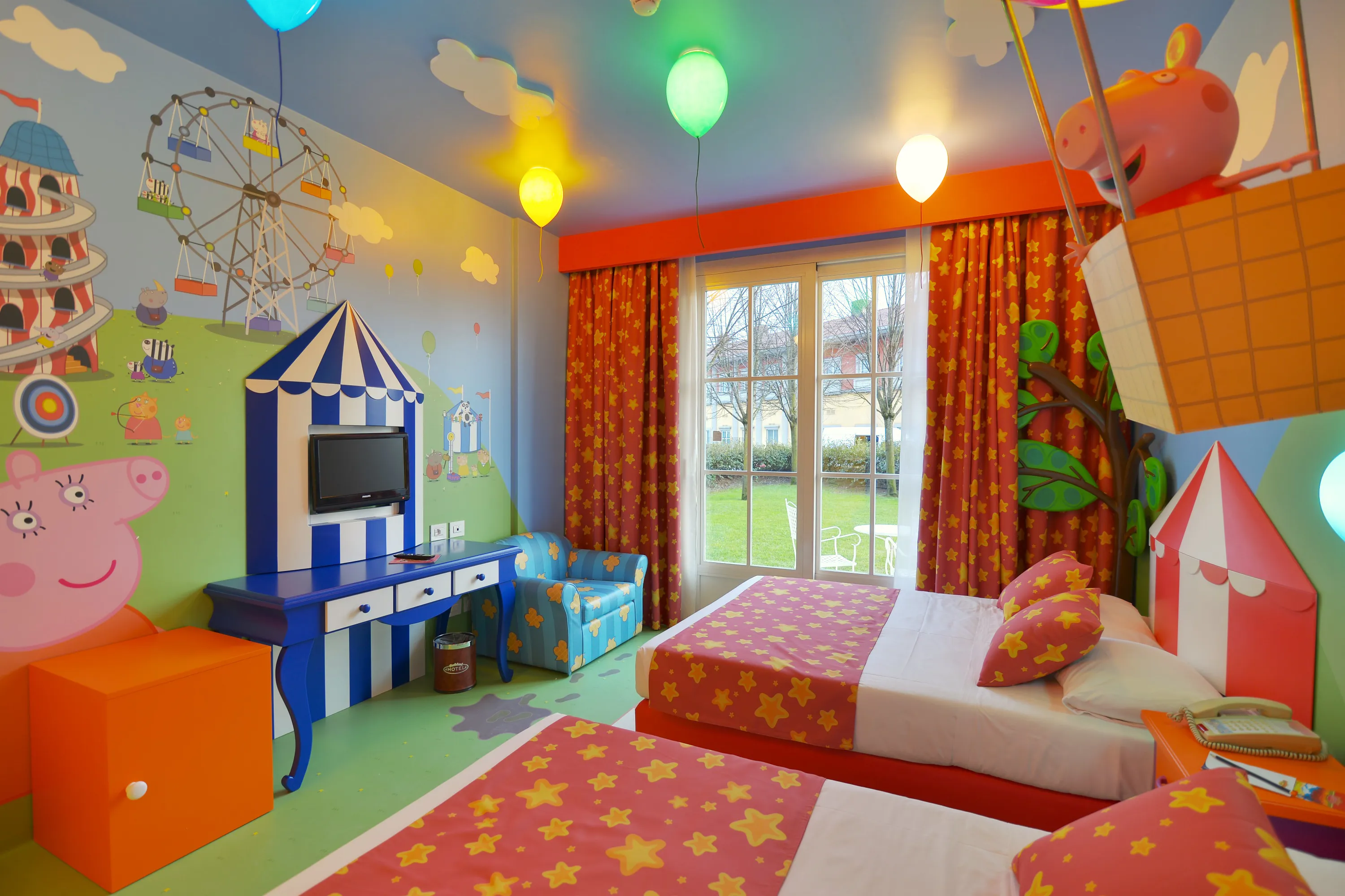 Gardaland Hotel - Peppa Pig Themed Room