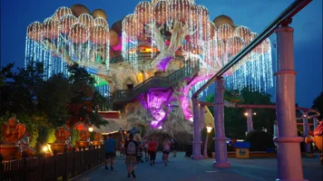 Gardaland Park - Fantasy Kingdom - Veduta notturna