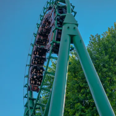 Gardaland Park - Shaman - Loop