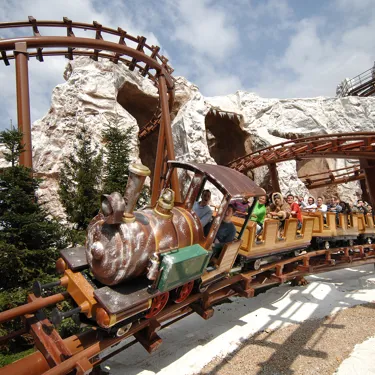 Gardaland Park - Mammut